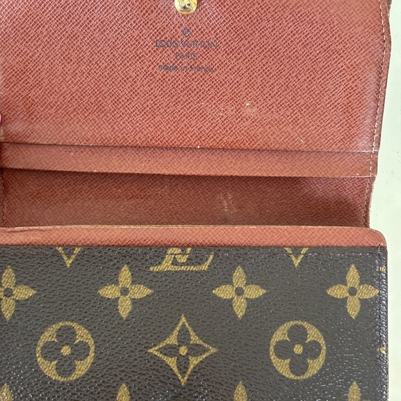 Louis Vuitton Porte Monnaie Tresor Monogram Wallet - Picture 10 of 12